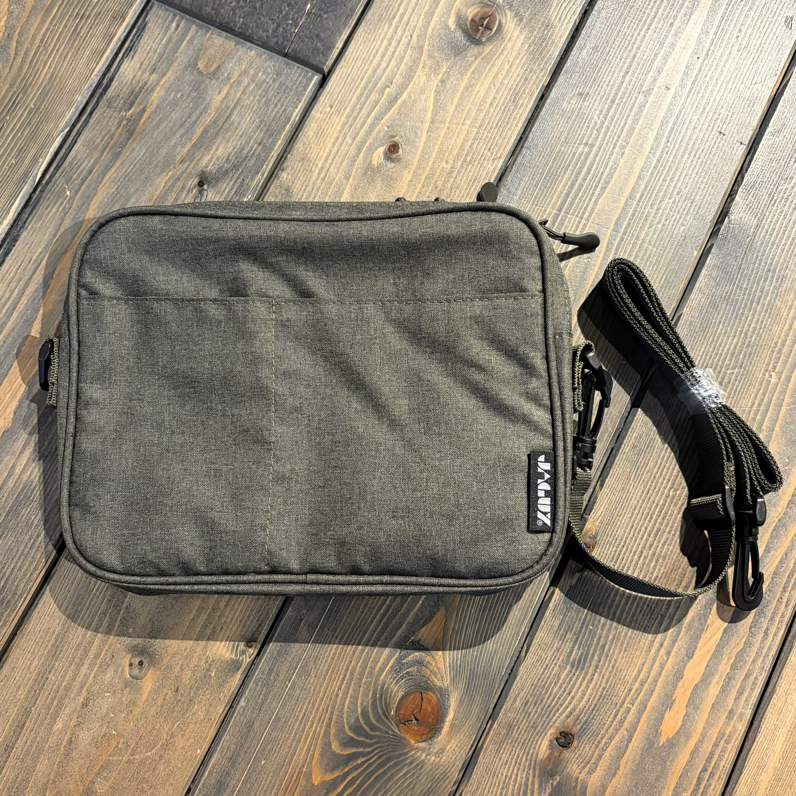 サコッシュ(横型・グリーン)※ポストカード3枚付き - 画像 (4)