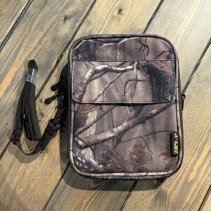 サコッシュ（縦型・リアルツリー柄）※ポストカード3枚付き